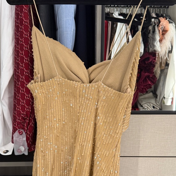 Retrofete Gold Sequin Midi Dress - Picture 6 of 7